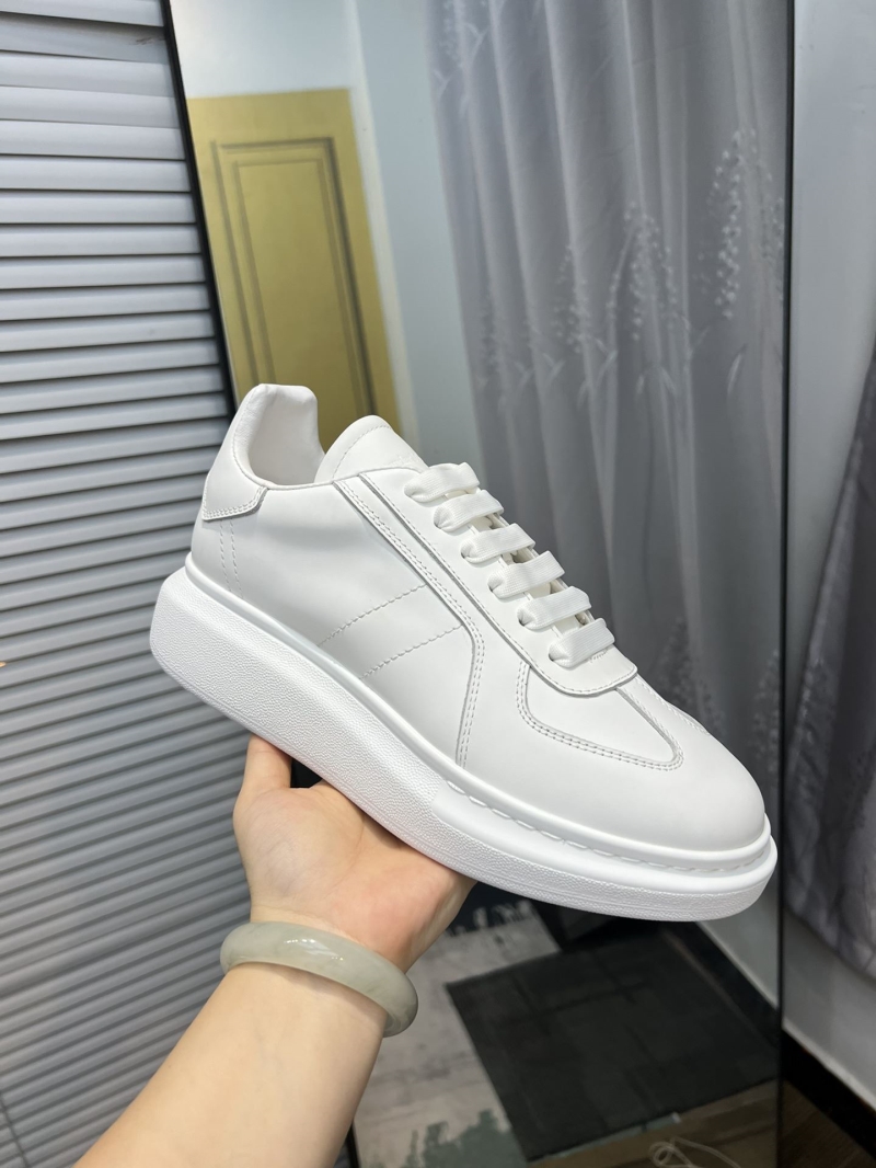 Alexander Mcqueen Casual Shoes